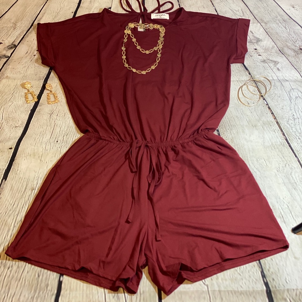Zenana women’s short sleeved romper shorts. Sz XL